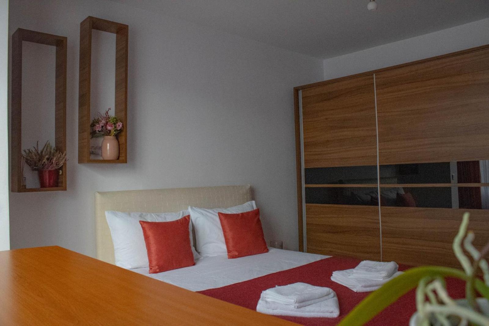 Apartament Aleea Minerva Брашов Екстериор снимка